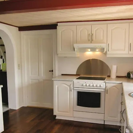Three-bedroom In Semesterbostad Bagenkop
